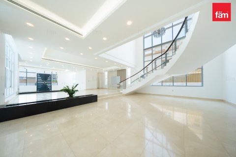 Vilë në Al Barsha, Dubai, Emiratet e Bashkuara Arabe 5 dhoma gjumi, 979.2 m2. № 726646 - Foto 3