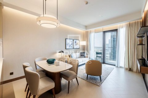 Apartment in Downtown Dubai (Downtown Burj Dubai), Dubai, UAE 2 bedrooms, 114.18 sq.m. № 744915 - photo 2