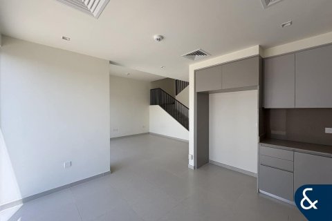 Villa til salgs i Dubai South (Dubai World Central), Dubai, Emiratene 4 soverom, 210 kvm Nr. 666442 - Foto 5