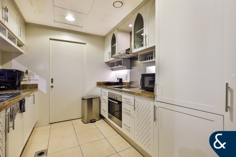 Downtown Dubai (Downtown Burj Dubai), UAE의 판매용 아파트 침실 1개, 97제곱미터 번호 666429 - 사진 5