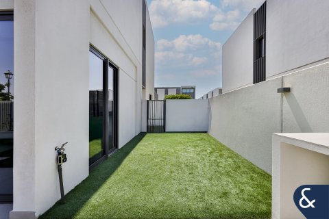 Villa Dubai Land, Dubaijā, AAE 4 istabas, 216 m2 Nr. 666439 - attēls 27