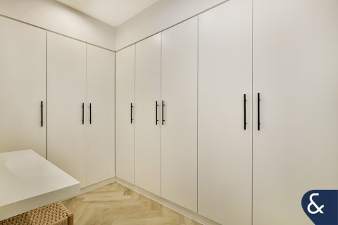 Villa Dubai Land, Dubaijā, AAE 4 istabas, 216 m2 Nr. 666439 - attēls 16