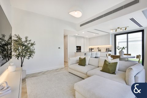 Villa Dubai Land, Dubaijā, AAE 4 istabas, 216 m2 Nr. 666439 - attēls 3