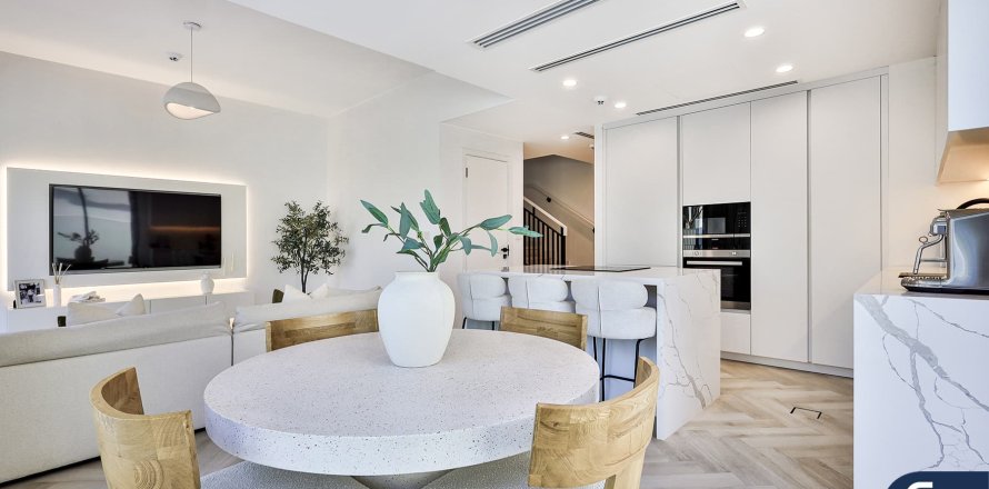 Vila v Dubai Land, Dubai, SAE 4 ložnice, 216 m² Č.: 666439