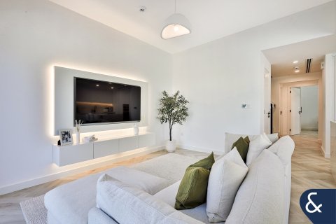 Villa Dubai Land, Dubaijā, AAE 4 istabas, 216 m2 Nr. 666439 - attēls 8