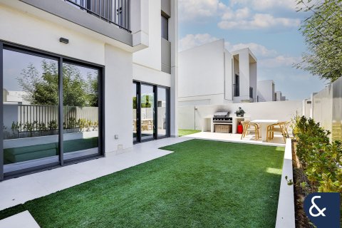 Villa Dubai Land, Dubaijā, AAE 4 istabas, 216 m2 Nr. 666439 - attēls 6