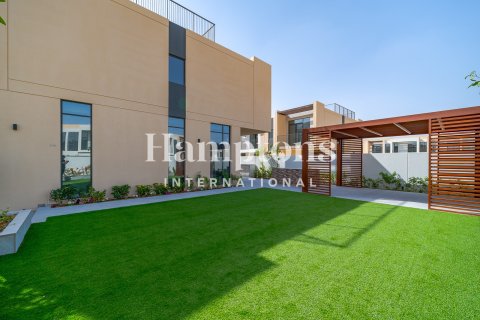 Üürile anda villa asukohaga Dubai South (Dubai World Central), AÜE: 4 magamistoaga, 350.33721300 m² Nr 701848 - pilt 10