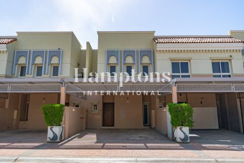 Radový dom v Jumeirah Golf Estates, Dubai, SAE 2 spálne, 134.39905398 m2 č. 701850 - Fotografia 26