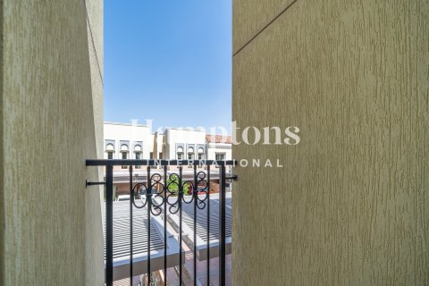 Kuća u nizu u gradu Jumeirah Golf Estates, Dubai, UAE 2 spavaće sobe, 134.39905398 m2 Br. 701850 - Slika 18