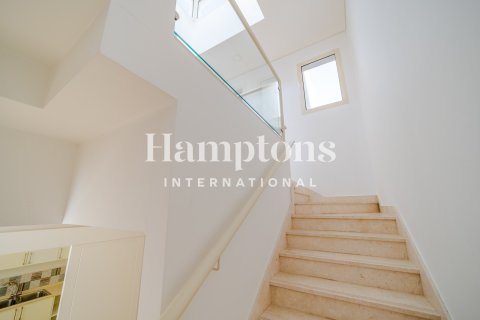 Kuća u nizu u gradu Jumeirah Golf Estates, Dubai, UAE 2 spavaće sobe, 134.39905398 m2 Br. 701850 - Slika 17