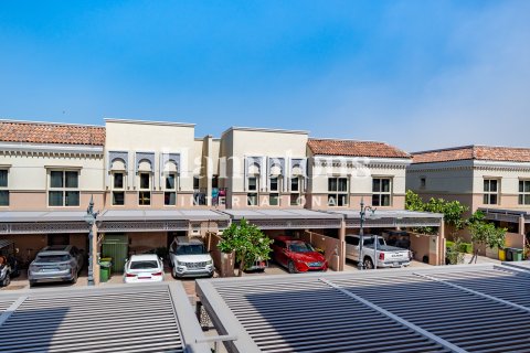 Kuća u nizu u gradu Jumeirah Golf Estates, Dubai, UAE 2 spavaće sobe, 134.39905398 m2 Br. 701850 - Slika 19