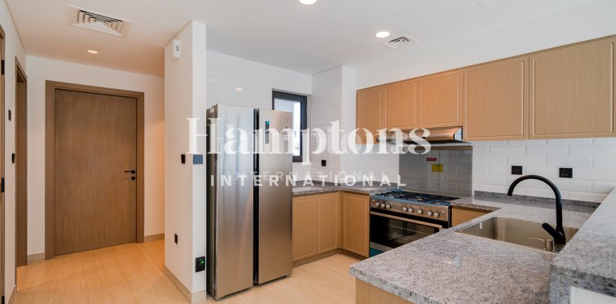 Řadový dům v Damac Lagoons, Dubai, SAE 4 ložnice, 211.819 m² Č.: 701851