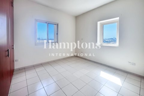 Apartament në Greens, Dubai, Emiratet e Bashkuara Arabe 2 dhoma gjumi, 105.27024736 m2. № 701852 - Foto 9