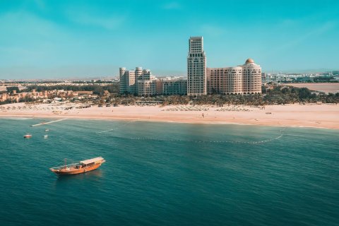 Lägenhet i Business Bay, Dubai, UAE 2 sovrum, 175 kvm Nr. 704857