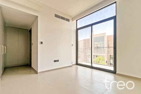 Řadový dům v Arabian Ranches 3, Dubai, SAE 3 ložnice, 180.05 m² Č.: 733311 - fotografie 3