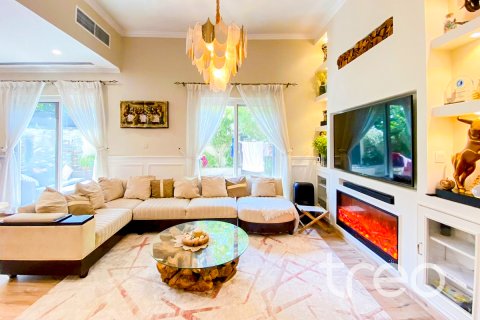 Vila v Dubai, SAE 3 spálne, 177.63 m2 č. 733310 - Fotografia 3