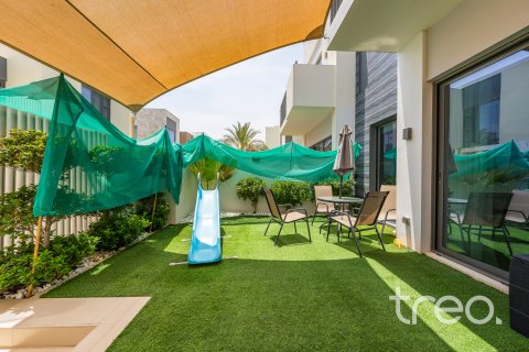 Rumah bandar di Arabian Ranches 3, Dubai, UAE 3 bilik tidur, 179.67 meter persegi № 739350 - foto 19