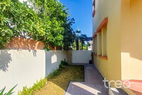 Townhouse di The Springs, Dubai, UEA 2 kamar tidur, 156.63 m2 nomor 739352 - foto 8
