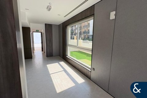 Casa urbana para venda em Jumeirah Village Circle, Dubai, EAU 4 quartos, 285 m2 № 697963 - foto 7