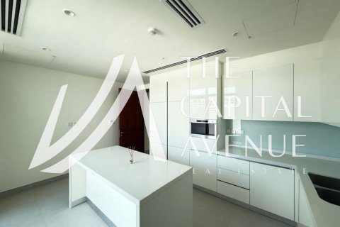 Villa in affitto a Abu Dhabi, EAU 4 camere da letto, 538 mq. № 652778 - foto 6