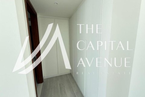 Villa in affitto a Abu Dhabi, EAU 4 camere da letto, 538 mq. № 652778 - foto 10