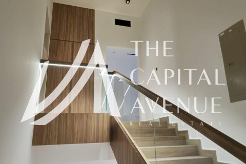 Villa à louer à Abu Dhabi, EAU 5 chambres, 528 m2 № 652775 - photo 17