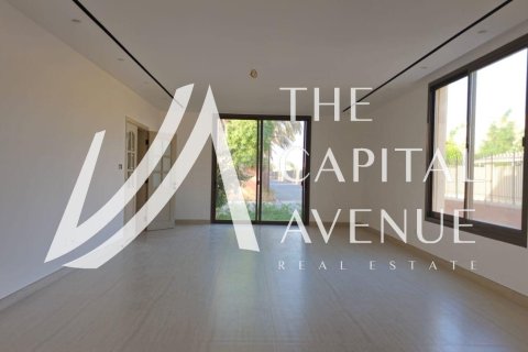 Villa à louer à Abu Dhabi, EAU 5 chambres, 528 m2 № 652775 - photo 14