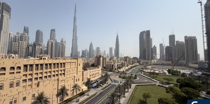 Квартира в SOUTH RIDGE в Даунтаун Дубай (Даунтаун Бурдж Дубай), ОАЕ 3 спальні, 195м2 № 698522