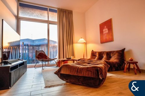 Apartment in BELGRAVIA in Jumeirah Village Circle, Dubai, UAE 1 bedroom, 76 sq.m. № 698544 - photo 2