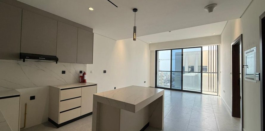 דירה ב Al Satwa, Dubai, איחוד האמירויות 1 חדר שינה, 75.7 מ"ר מספר 695232