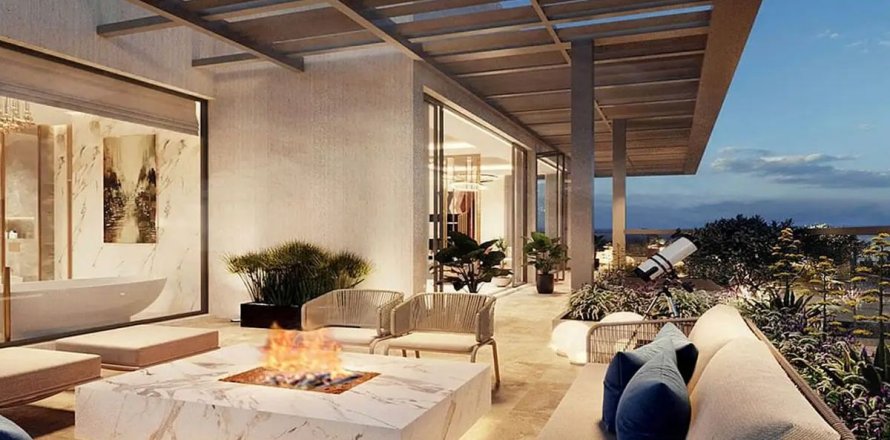 Villa in Dubai, UAE 4 bedrooms, 369.6 sq.m. № 695264