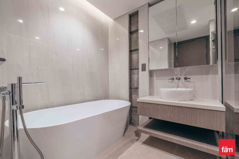 דירה למכירה ב Business Bay, Dubai, איחוד האמירויות 2 חדרי שינה, 127.8 מ"ר, מספר 659240 - תמונה 15