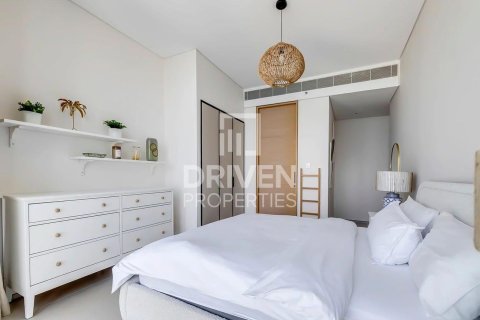 Appartement te huur in Jumeirah Beach Residence, Dubai, VAE 2 slaapkamers, 108.42 vr.m., nr 757222 - foto 9
