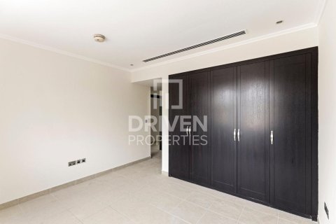 Vila di Jumeirah Park, Dubai, UAE 3 bilik tidur, 541.16 meter persegi № 757238 - foto 10