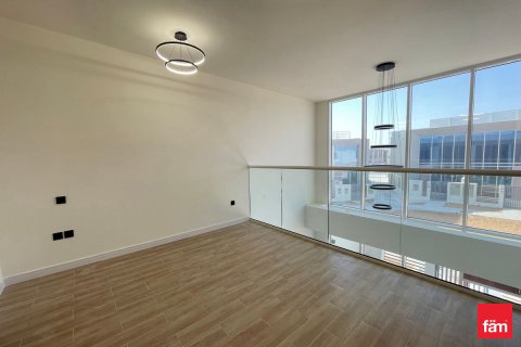 Villa in Dubai, UAE 3 bedrooms, 105.7 sq.m. № 635765 - photo 13