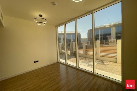 Villa in Dubai, UAE 3 bedrooms, 105.7 sq.m. № 635765 - photo 12