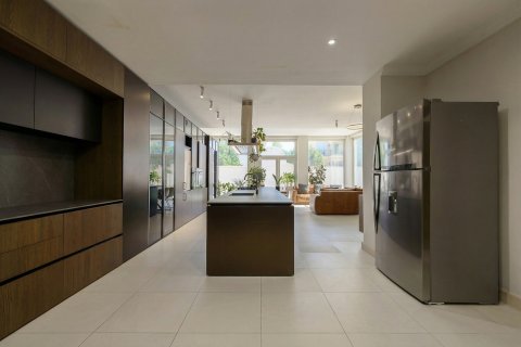 Vila u gradu The Villa, Dubai, UAE 5 spavaće sobe, 791.07 m2 Br. 748970 - Slika 7