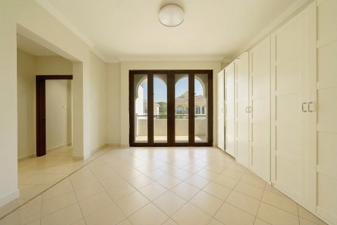 Vila u gradu The Villa, Dubai, UAE 5 spavaće sobe, 791.07 m2 Br. 748970 - Slika 12