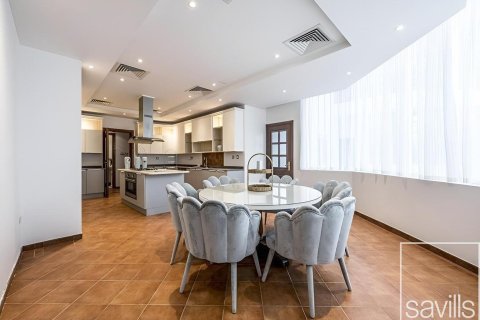 Villa til leie i Umm Suqeim, Dubai, Emiratene 5 soverom, 3716.03 kvm Nr. 747897 - Foto 4