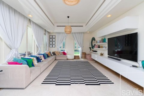 Villa zur Miete in Dubai Sports City, Dubai, VAE 6 Schlafzimmer, 1474.93 m2 Nr. 747870 - Foto 3