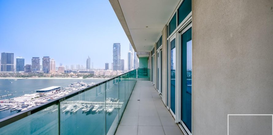 Dubai Harbour、Dubai、UAEにあるマンション 2ベッドルーム、128.21 m2 No747896