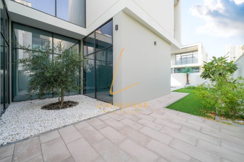 Villa sa Al Furjan, Dubai, UAE 4 silid-tulugan, 548 sq.m. № 720044 - larawan 9