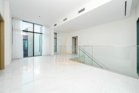Villa sa Al Furjan, Dubai, UAE 4 silid-tulugan, 548 sq.m. № 720044 - larawan 6