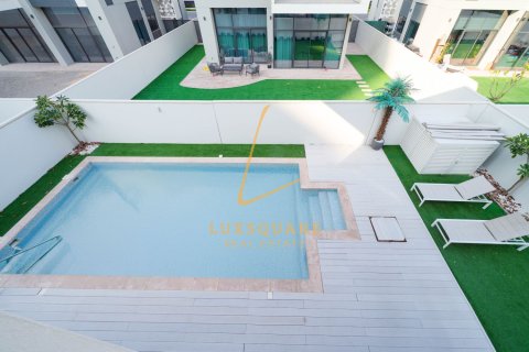 Villa sa Al Furjan, Dubai, UAE 4 silid-tulugan, 548 sq.m. № 720044 - larawan 24