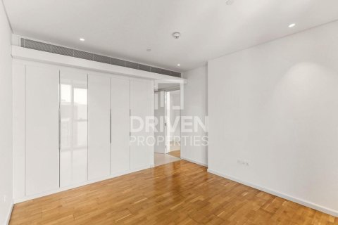 Apartament në Bluewaters, Dubai, Emiratet e Bashkuara Arabe 1 dhomë gjumi, 106.47 m2. № 745186 - Foto 6