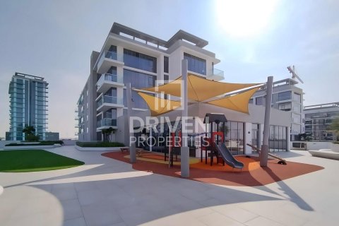Apartment in Mohammed Bin Rashid City, Dubai, UAE 2 bedrooms, 108.51 sq.m. № 745163 - photo 18