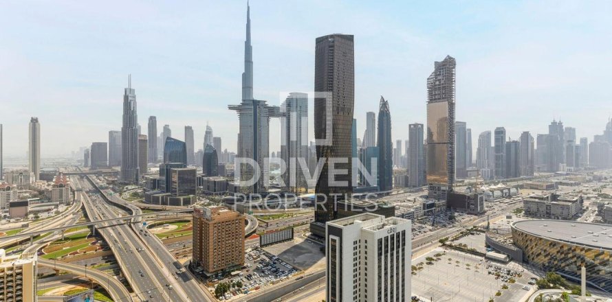 Appartamento a Al Satwa, Dubai, EAU 3 camere da letto, 222.97 mq. № 745164