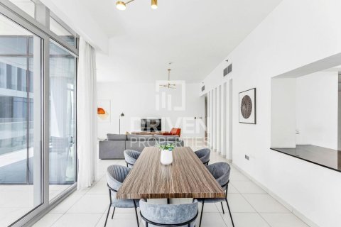 Appartamento in affitto a Al Satwa, Dubai, EAU 3 camere da letto, 222.97 mq. № 745164 - foto 5