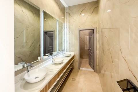 Vilë në Dubai, Emiratet e Bashkuara Arabe 5 dhoma gjumi, 743.22 m2. № 759853 - Foto 10