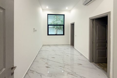 Vilë në Dubai, Emiratet e Bashkuara Arabe 5 dhoma gjumi, 743.22 m2. № 759853 - Foto 7